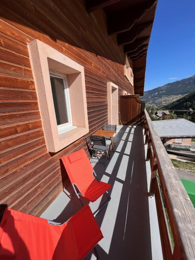 Vars, Appart Spacieux Renove 4 Couchages Dans Chalet Vars  Eksteriør billede