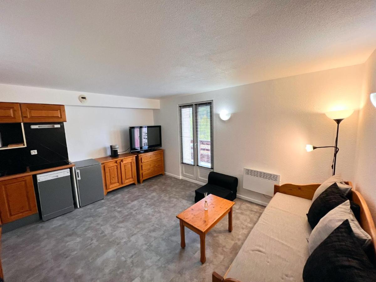 Vars, Appart Spacieux Renove 4 Couchages Dans Chalet Vars  Eksteriør billede